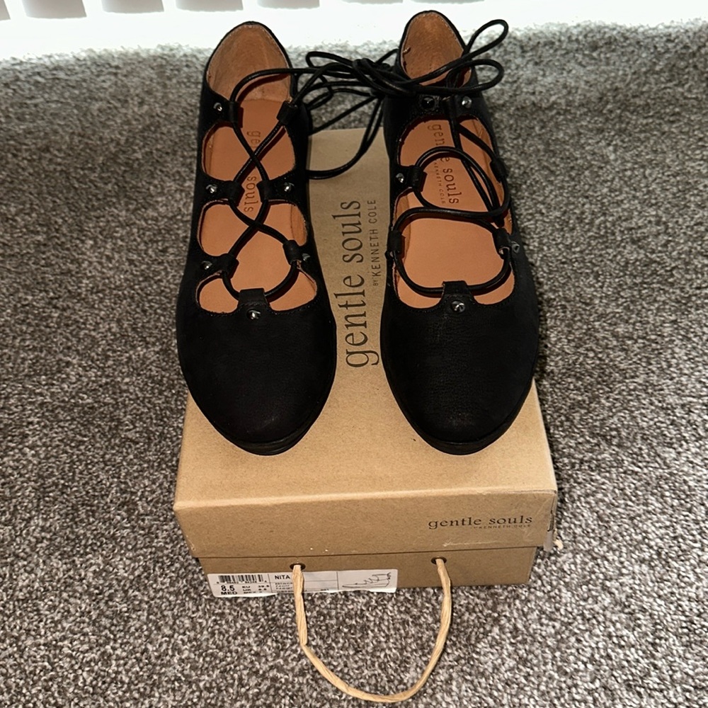 Gentle Souls by Kenneth Cole Women's Nita Ballet Flat Brand New Never Used